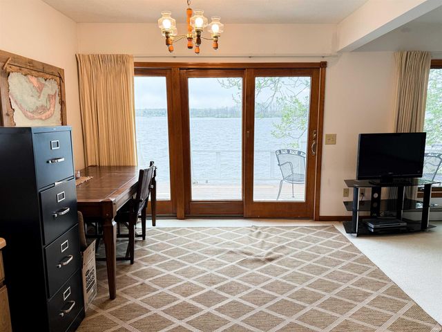 1622 Bessmore Park Road, Rochester, IN 46975
