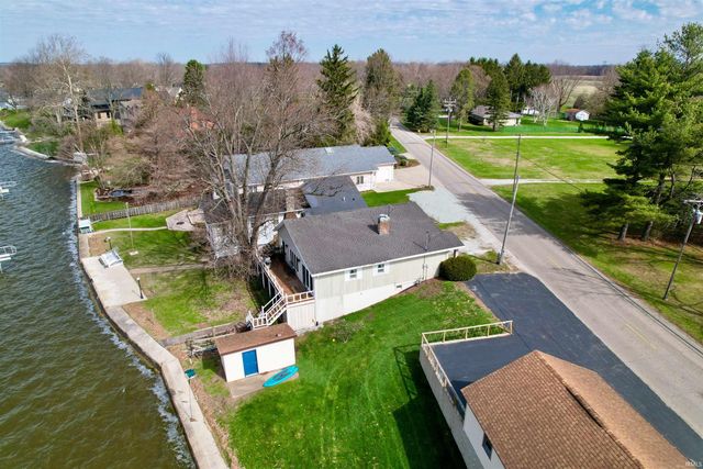 1622 Bessmore Park Road, Rochester, IN 46975