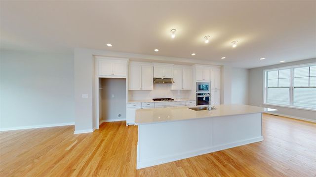 2877 Rayfield Avenue, Ann Arbor, MI 48105