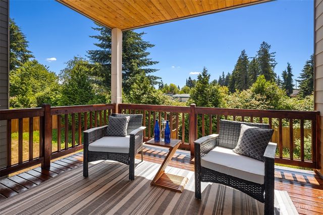 5402 165th Place SW, Lynnwood, WA 98037