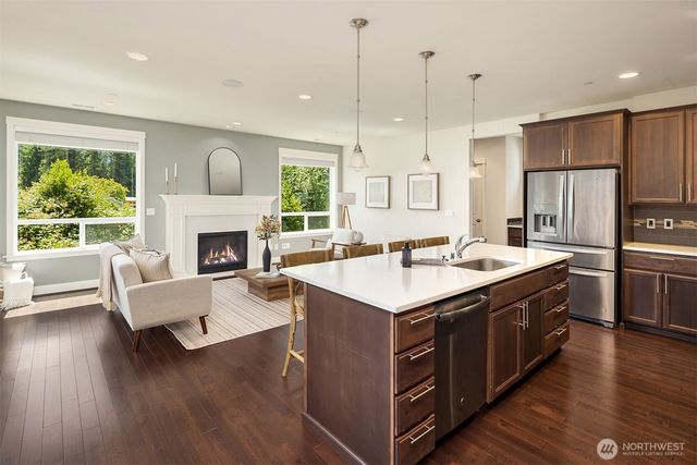 5402 165th Place SW, Lynnwood, WA 98037