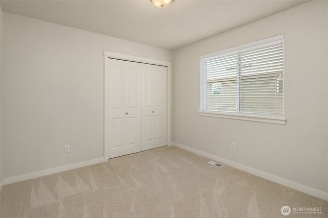 5402 165th Place SW, Lynnwood, WA 98037