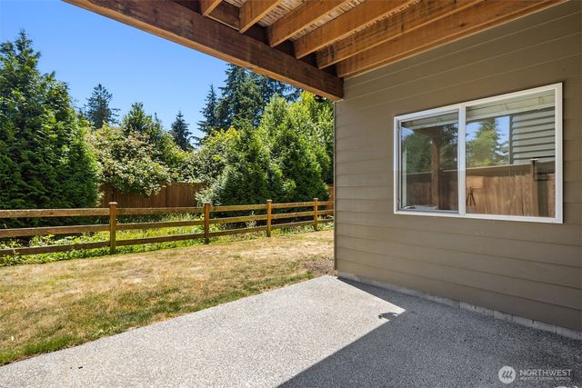 5402 165th Place SW, Lynnwood, WA 98037