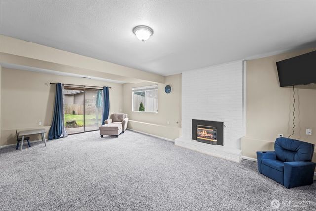 312 Point Fosdick Place NW, Gig Harbor, WA 98335