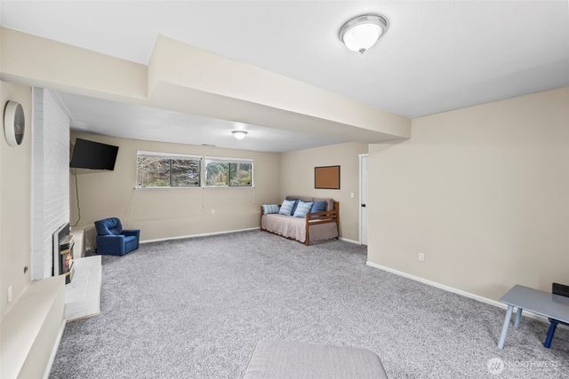 312 Point Fosdick Place NW, Gig Harbor, WA 98335