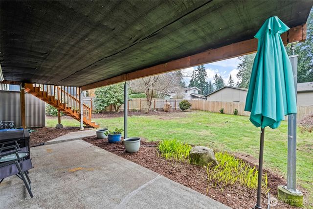 312 Point Fosdick Place NW, Gig Harbor, WA 98335