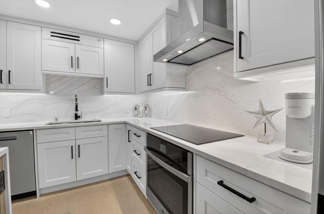 3400 S Ocean Boulevard 10m, Highland Beach, FL 33487