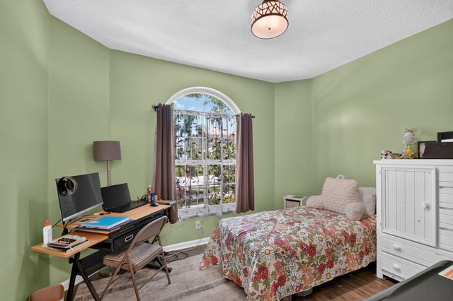 2142 Balsan Way, Wellington, FL 33414