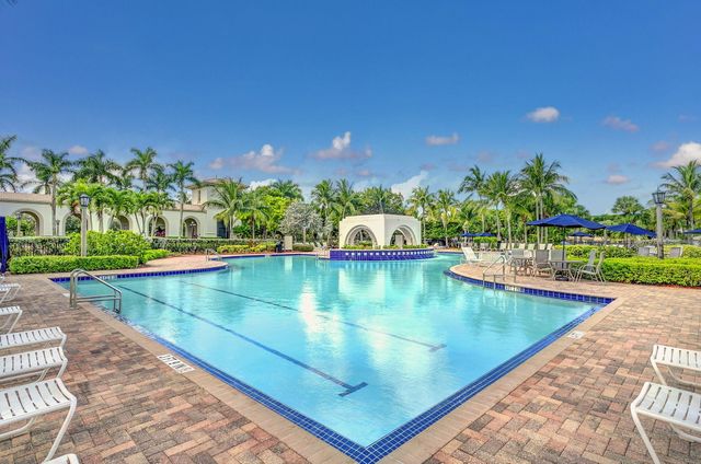 2142 Balsan Way, Wellington, FL 33414