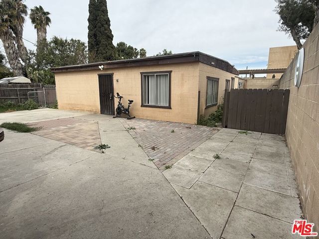 6202 Indiana Avenue, Buena Park, CA 90621