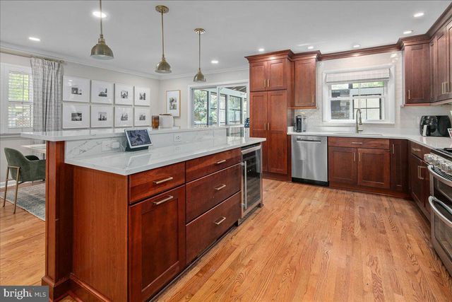 3115 LITTLE CREEK LN, Alexandria, VA 22309