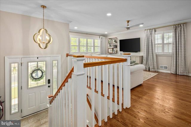 3115 LITTLE CREEK LN, Alexandria, VA 22309