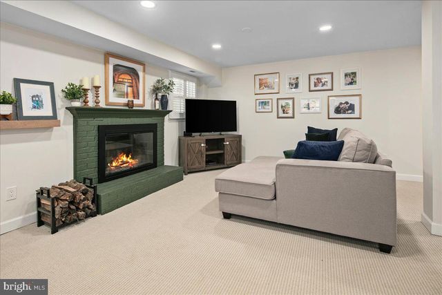 3115 LITTLE CREEK LN, Alexandria, VA 22309
