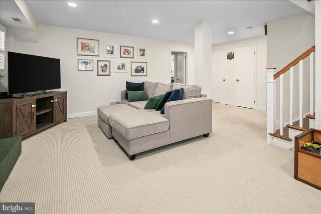 3115 LITTLE CREEK LN, Alexandria, VA 22309