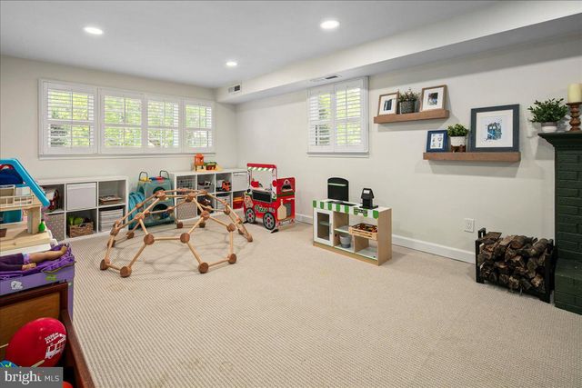 3115 LITTLE CREEK LN, Alexandria, VA 22309