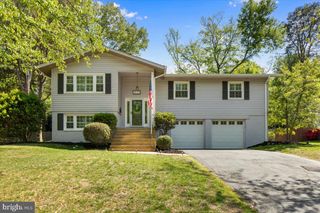 3115 LITTLE CREEK LN, Alexandria, VA 22309