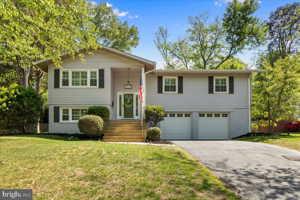 3115 LITTLE CREEK LN, Alexandria, VA 22309