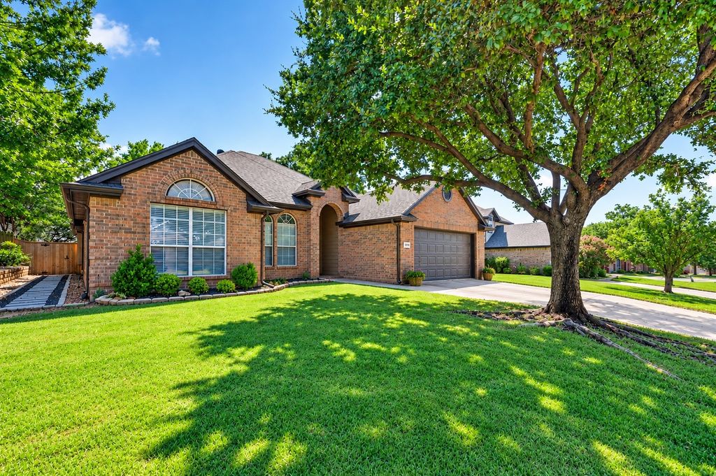2720 Windstone Way, Corinth, TX 76210 — exterior