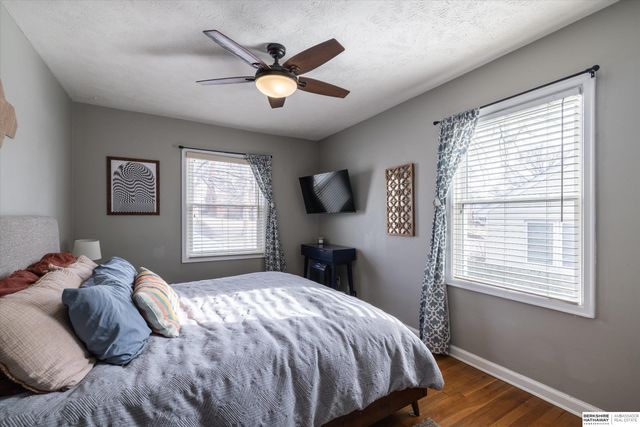 1722 N 49th Street, Omaha, NE 68104