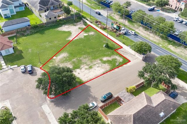 1217 S Toledo Street, Pharr, TX 78577
