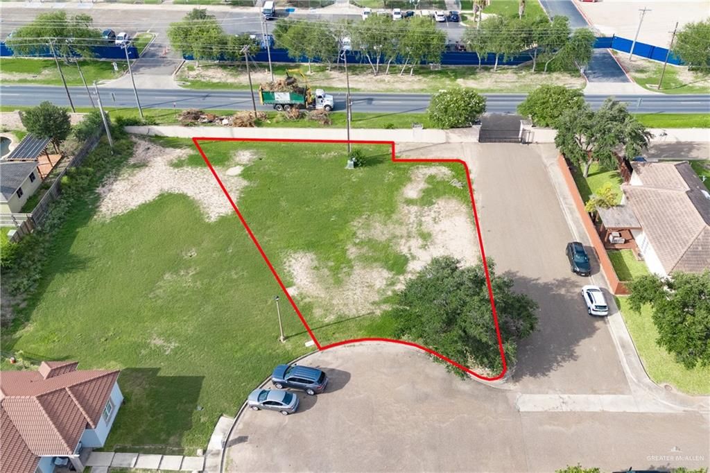 1217 S Toledo Street, Pharr, TX 78577