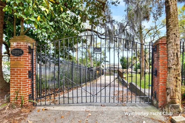 12 Fallowfield Drive, Savannah, GA 31406