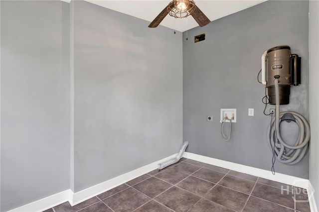 12 Fallowfield Drive, Savannah, GA 31406