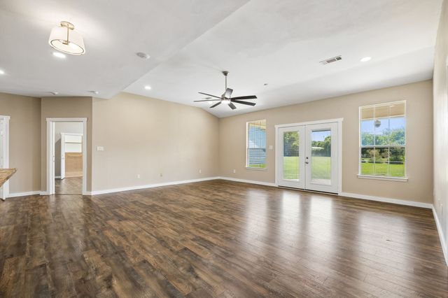 2412 Chickering Road, Cleburne, TX 76031
