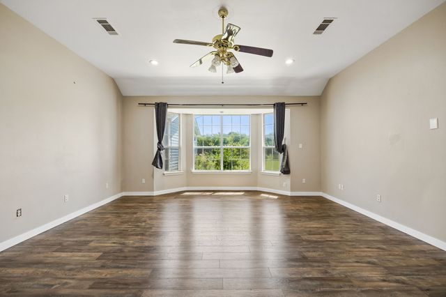 2412 Chickering Road, Cleburne, TX 76031
