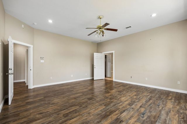 2412 Chickering Road, Cleburne, TX 76031