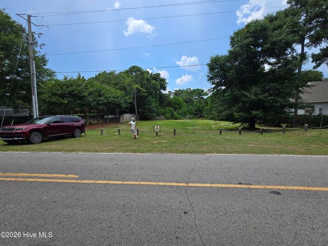 8205 Bald Eagle Lane, Wilmington, NC 28411