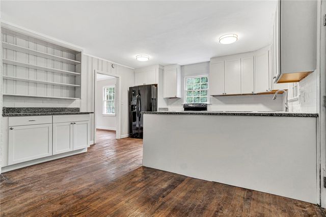 210 Fleetwood Drive, Greenville, SC 29605