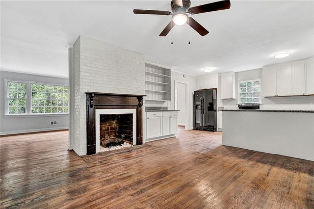 210 Fleetwood Drive, Greenville, SC 29605