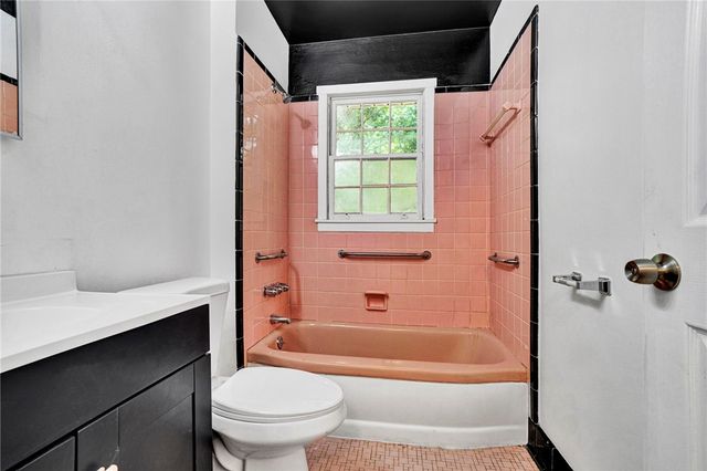 210 Fleetwood Drive, Greenville, SC 29605