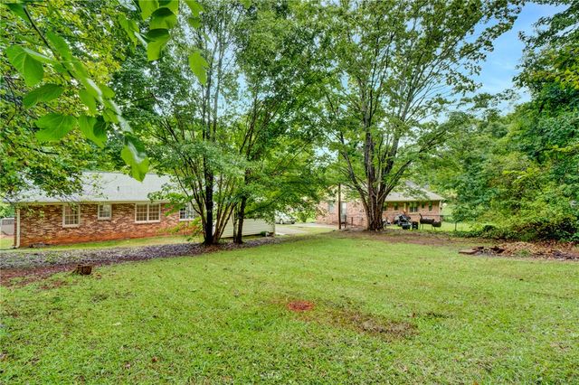 210 Fleetwood Drive, Greenville, SC 29605