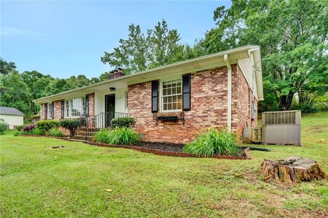 210 Fleetwood Drive, Greenville, SC 29605