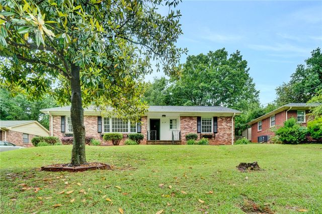 210 Fleetwood Drive, Greenville, SC 29605