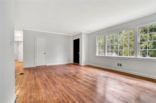 210 Fleetwood Drive, Greenville, SC 29605