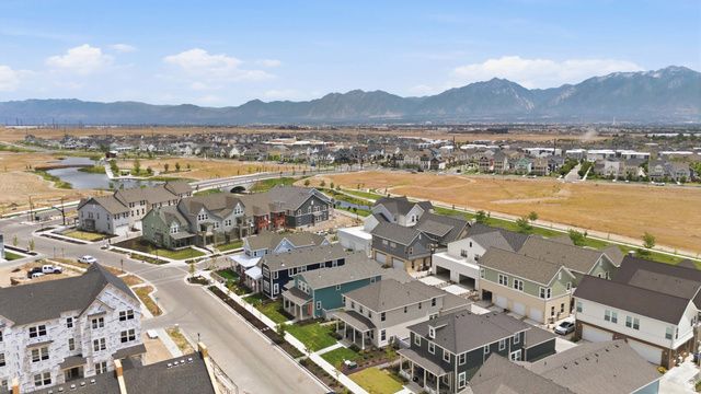 11363 S WATERCOURSE RD, South Jordan, UT 84009