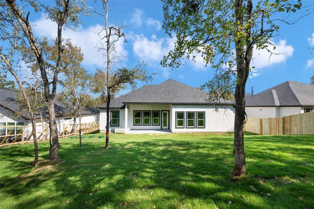 127 Hilea CT, Bastrop, TX 78602