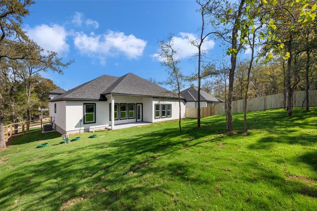 127 Hilea CT, Bastrop, TX 78602