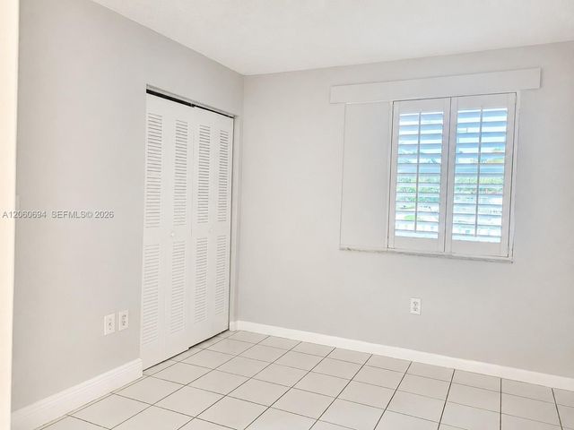 2575 SW 27th Avenue 111, Miami, FL 33133