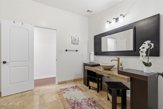 4715 N 68 Street, Scottsdale, AZ 85251