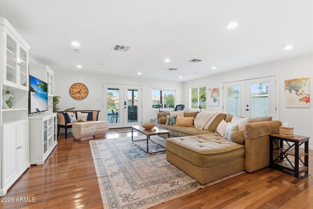 4715 N 68 Street, Scottsdale, AZ 85251