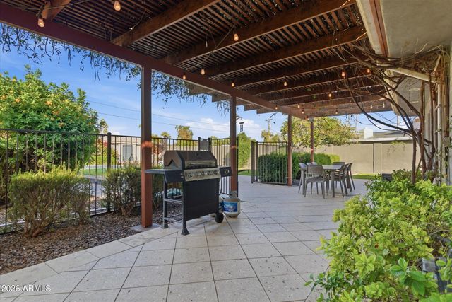 4715 N 68 Street, Scottsdale, AZ 85251