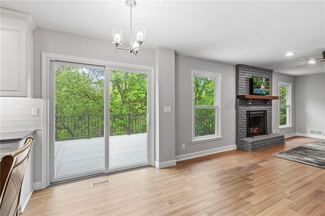 3147 Black Swan Drive, Shawnee, KS 66216