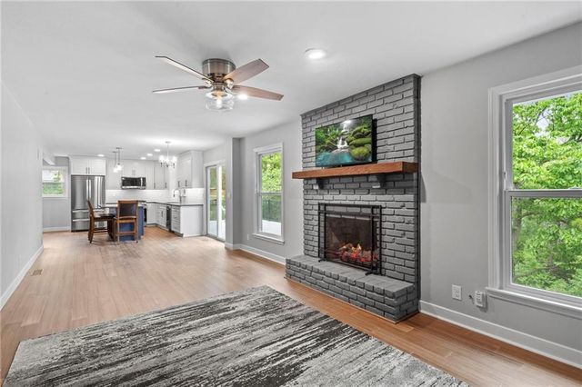 3147 Black Swan Drive, Shawnee, KS 66216