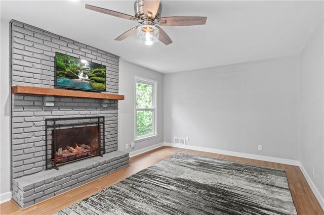 3147 Black Swan Drive, Shawnee, KS 66216