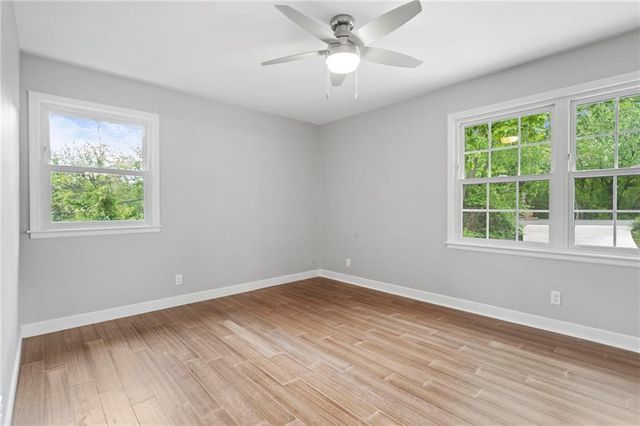 3147 Black Swan Drive, Shawnee, KS 66216