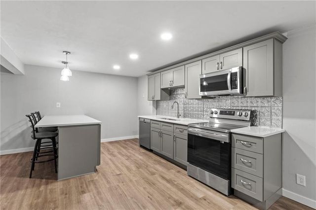 3147 Black Swan Drive, Shawnee, KS 66216